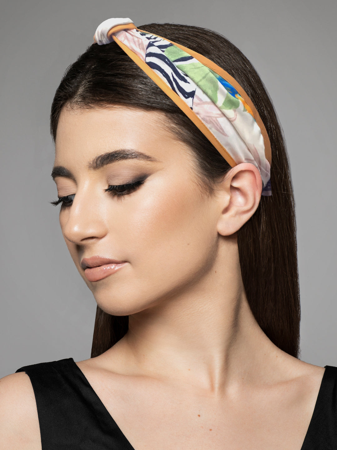 JUNGLE PRINT HEADBAND side pose