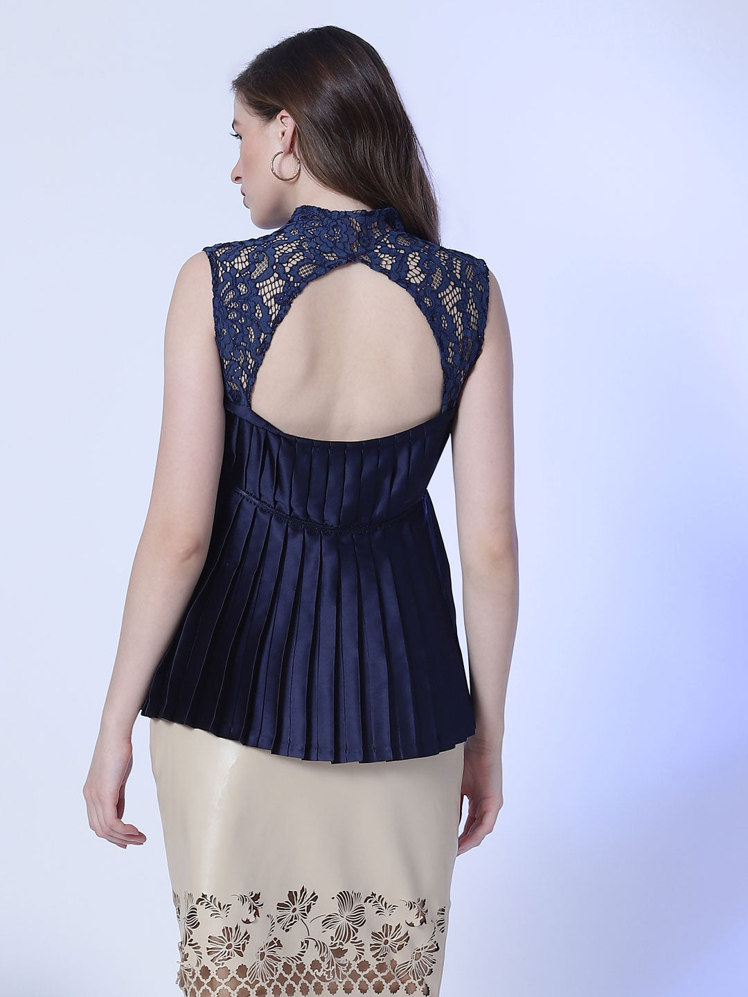 Latest in Women Fashion